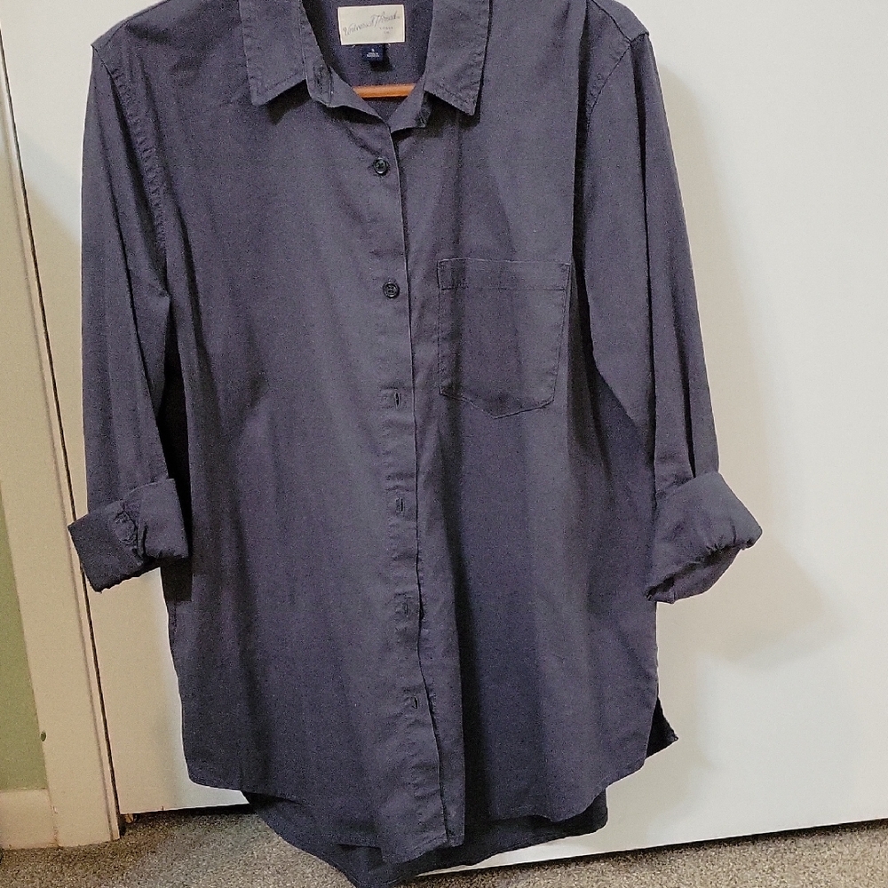 Universal Thread Men's Navy Casual Button-Down Shirt